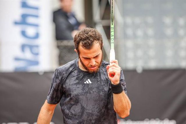 Tenista francês multado em 144 mil euros por conduta antidesportiva!