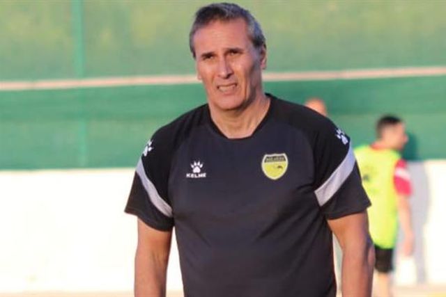 Al Hussein de João Mota  goleia no arranque do campeonato