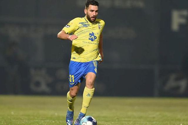 Tiago Esgaio para negociar