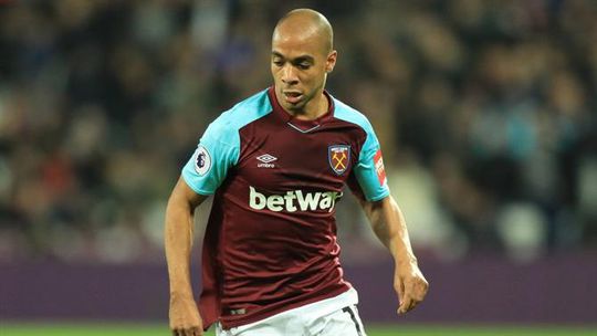 João Mário felicita West Ham