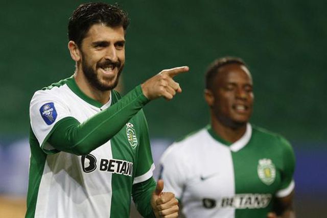 Arábia Saudita de olho em Paulinho