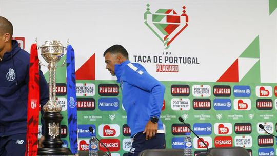 Cobiça em Itália e David Neres: Sérgio Conceição deu respostas de uma só palavra