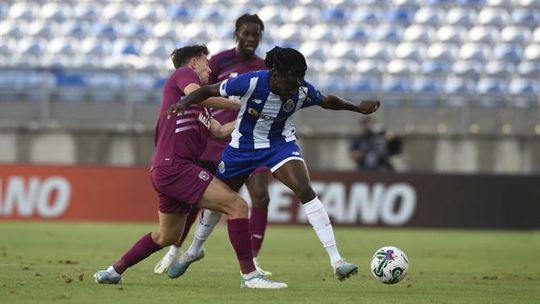 FC Porto - Cardiff: Análise individual e jogadores em destaque