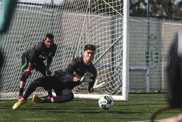 Israel pronto para discutir lugar com Adán