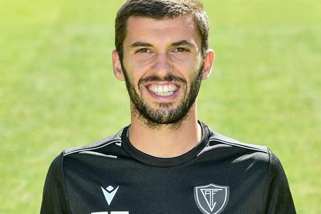 Extremo mantém-se na Beira, mas... no 'vizinho'