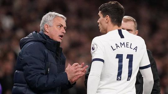 Lamela admite jogo «especial» frente a Mourinho: «Tornou a Roma ainda mais forte»