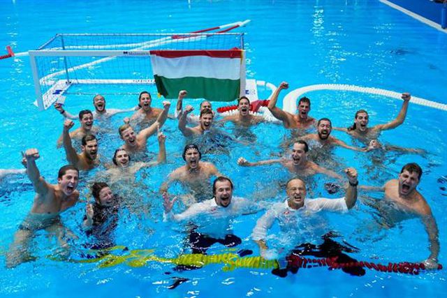 Fukuoka: Hungria campeã de polo aquático (vídeo)