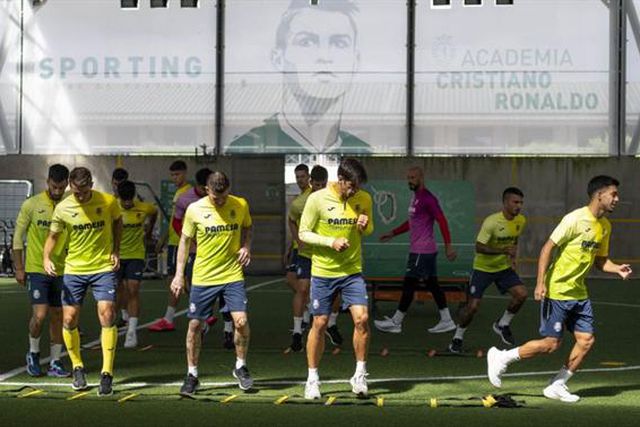 Villarreal treinou na Academia