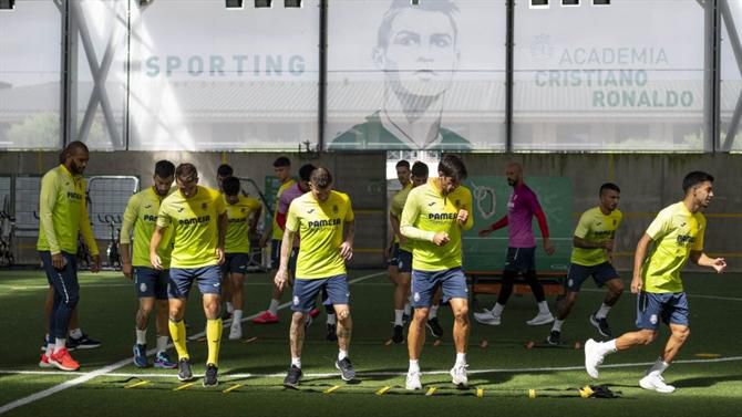 Villarreal treinou na Academia