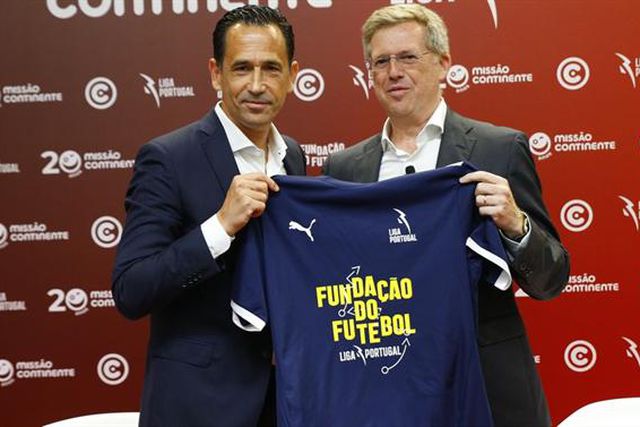 Proença apresenta «parceria robusta de quatro anos» para venda de bilhetes 