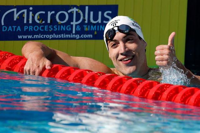 João Costa iguala recorde dos 50 costas de Alexis Santos (vídeo)