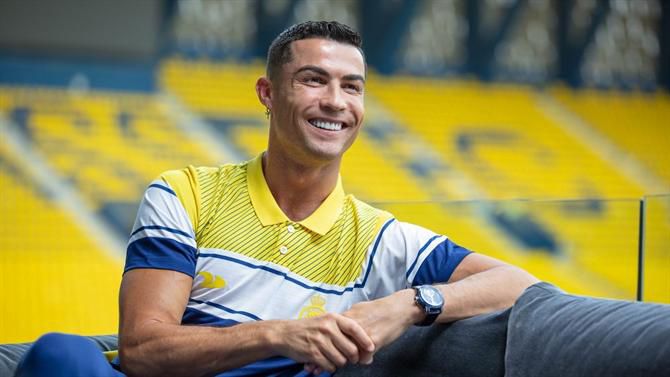 Ronaldo abre o livro: os grandes nomes apontados ao futebol saudita e a vida no país
