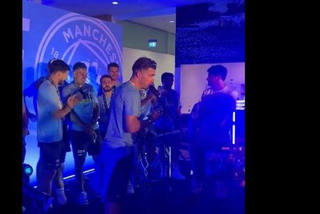 O pedido de Grealish a Bernardo Silva (vídeo)