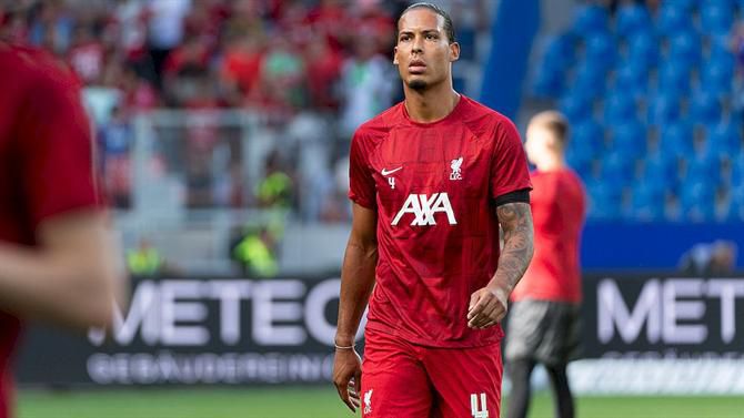 Van Dijk e a braçadeira: «Seria uma grande honra»