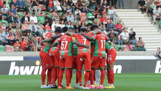 Marítimo vence Vizela e garante 'play-off': P. Ferreira e Santa Clara despromovidos à Liga 2