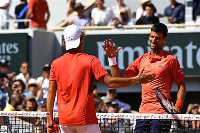 Roland Garros: Djokovic na segunda ronda
