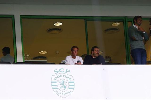 A provocação do irmão de João Félix ao Sporting