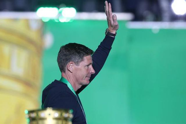 Oficial: técnico Oliver Glasner deixa o clube