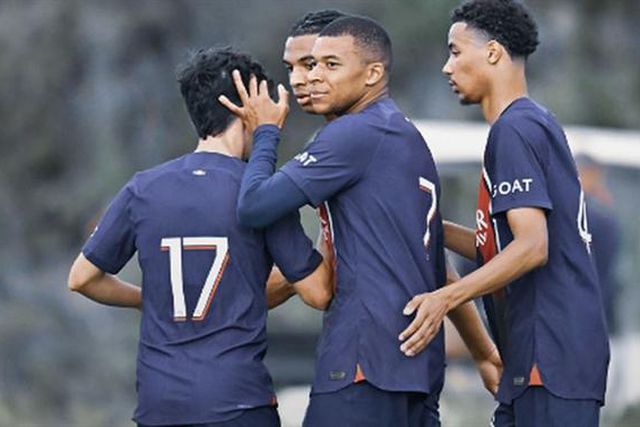 Cher Ndour (com duas assistências) e Ugarte vencem na estreia (veja os golos)