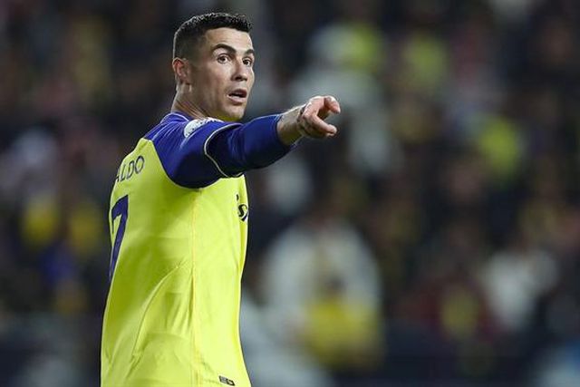 Ronaldo lidera ataque do Al Nassr frente ao Al Shabab
