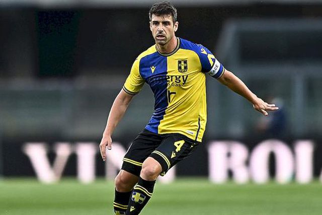 Eis a emotiva despedida de Miguel Veloso