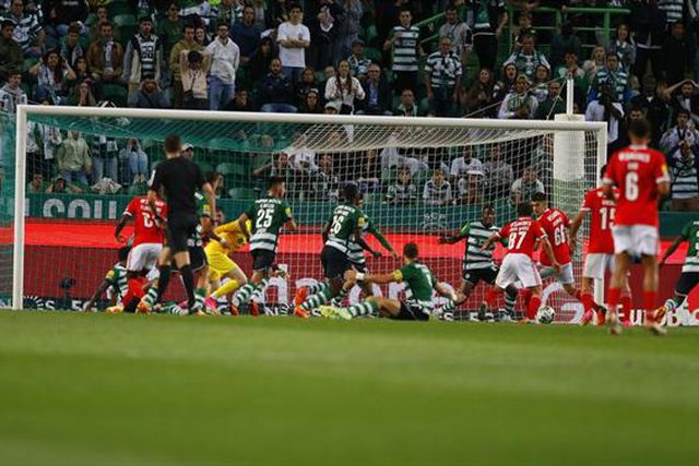 Benfica empata em Alvalade e só haverá campeão na última jornada