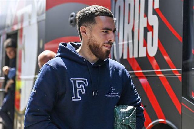 Kokçu: Neerlandeses dão negócio entre águias e Feyenoord como «praticamente concluído»