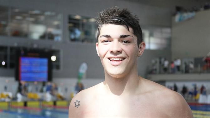 Mundial: Diogo Ribeiro nas meias-finais dos 50m mariposa