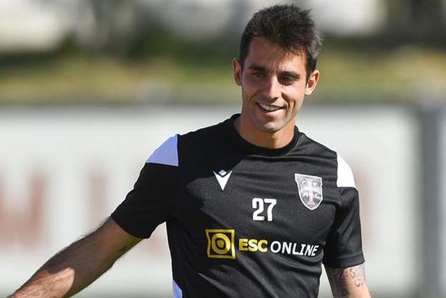 Oficial: Afonso Taira de saída