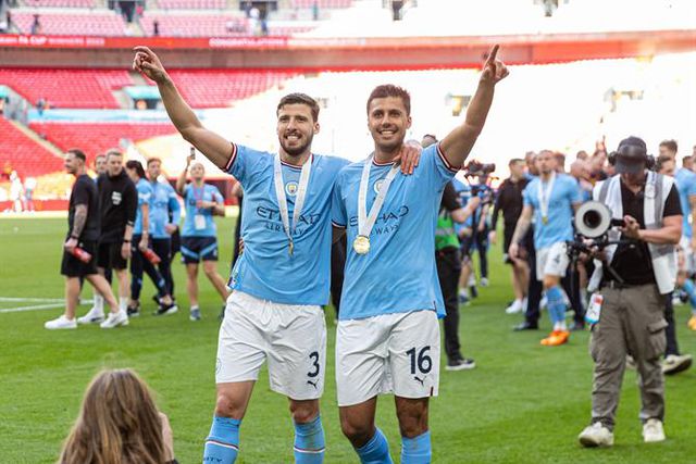 «Também me juntei à festa do Benfica em casa, com a família»