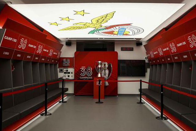 Visita ao balneário dos campeões