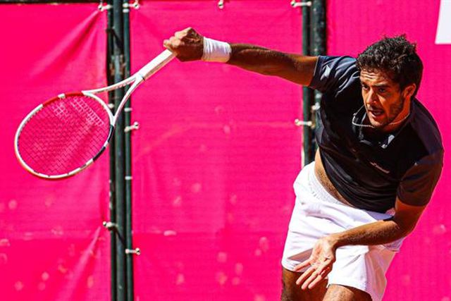 Francisco Cabral na segunda ronda de pares do torneio de Bastad