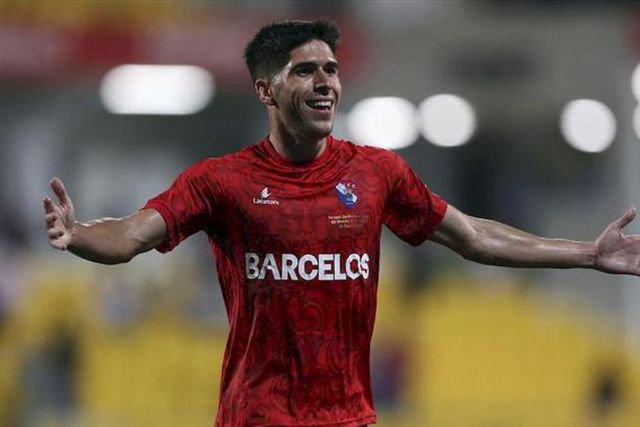 Fran Navarro para oficializar