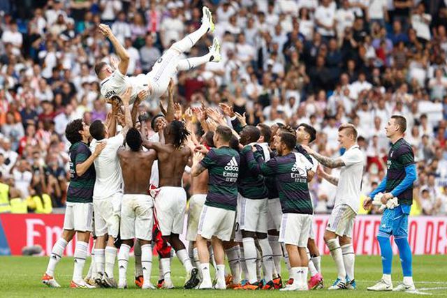 Benzema e Asensio despedem-se de Madrid (vídeo)