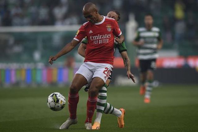 Roger Schmidt: «O enorme ruído» em torno de João Mário e «a grande surpresa» João Neves