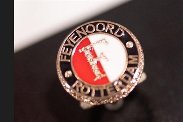 O anel dos campeões (vídeo)