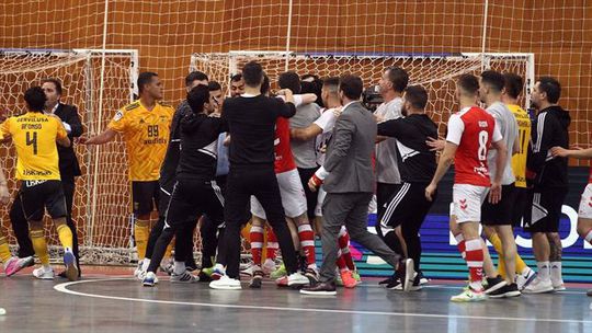 Novas imagens dos confrontos entre SC Braga e Benfica (vídeo)