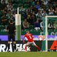 Aursnes reduz para o Benfica em Alvalade (vídeo)