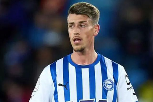 Oficial: Deixa 'merengues' e assina pelo Alavés