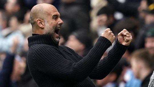 Guardiola bate Marco Silva e vence prémio de melhor treinador