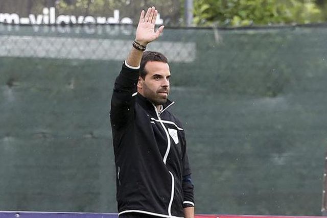 Novo técnico oficializado de forma criativa e divertida (vídeo)