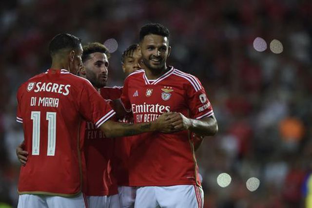 Modelo de pagamento atrasa Ramos no PSG