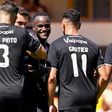 Goleada à Oliveirense no jogo de apresentação