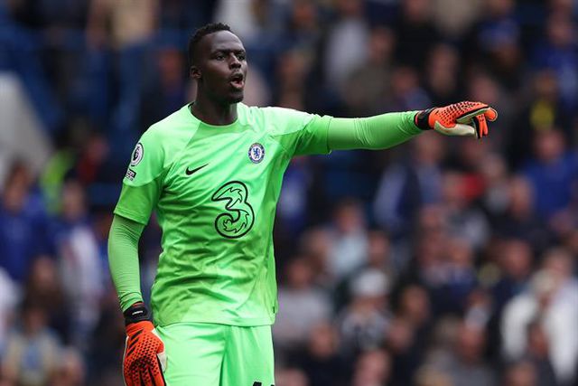 Mendy a caminho da Arábia Saudita