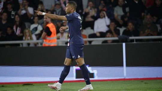 Sindicato pressiona acordo entre o clube e Mbappé