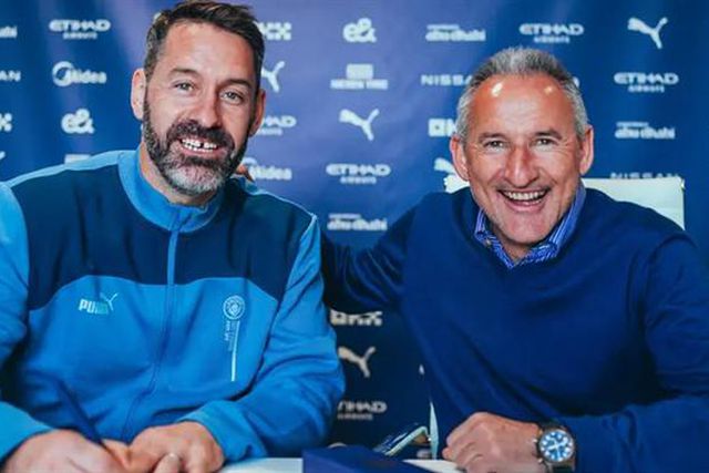 Terceiro guarda-redes renova por mais uma época