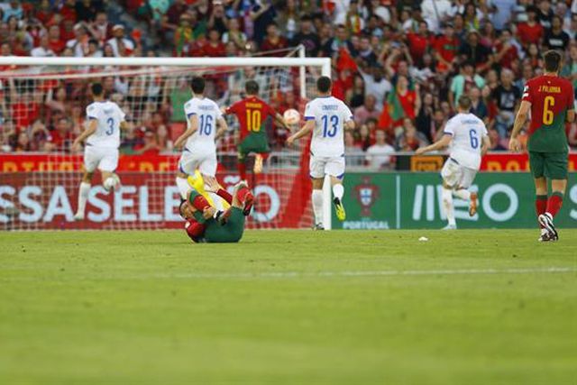 Grande jogada e Bernardo Silva coloca Portugal na frente (vídeo)