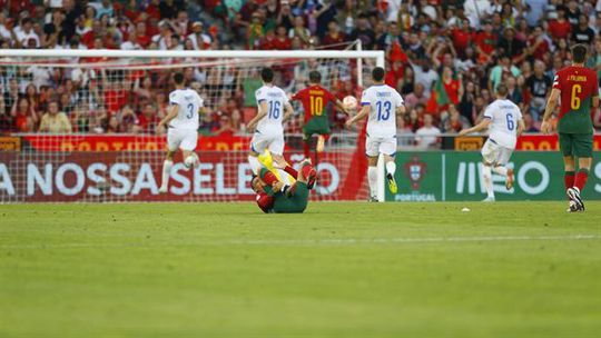 Grande jogada e Bernardo Silva coloca Portugal na frente (vídeo)