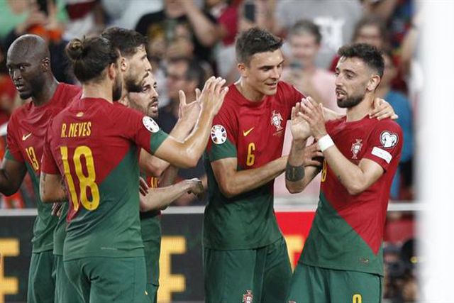 «Atitude e qualidade», mas também «muito para melhorar»: as reações dos jogadores após a vitória sobre a Bósnia