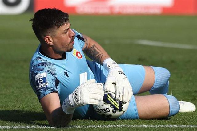 Oficial: Caio Secco até 2025